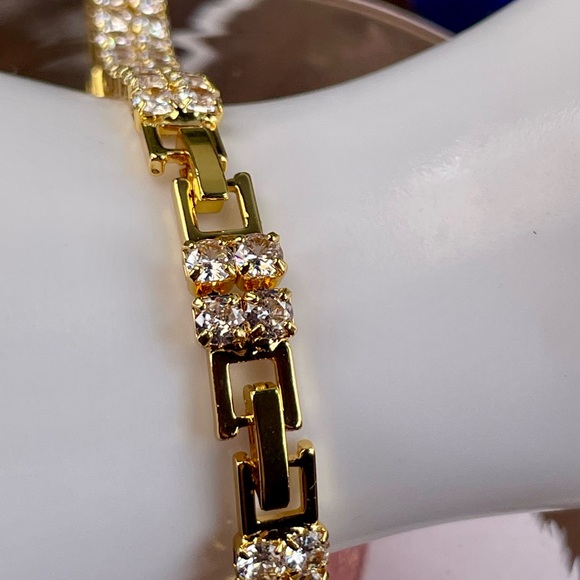 Clearance‼️10ct Swarovski Double MATRIX BRACELET. 18 over silver. - Picture 4 of 10